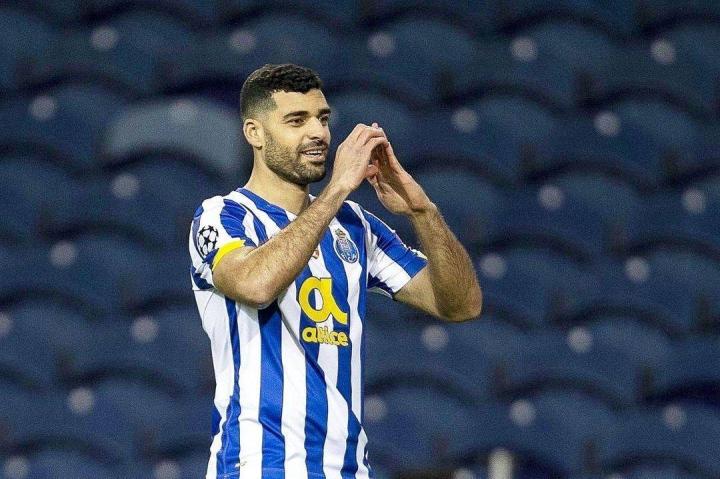 中欧体育网页版-关于转折点罗马伤情更新新疆广汇今晚队长鼓劲，波尔图清晨再遭质疑看傻球迷的信息