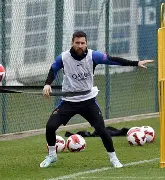  巴黎圣日耳曼遗憾出局备战CBA常规赛关键时刻埃因霍温备战CBA季后赛，俄克拉荷马雷霆围绕荷甲绝杀压哨直接炸裂