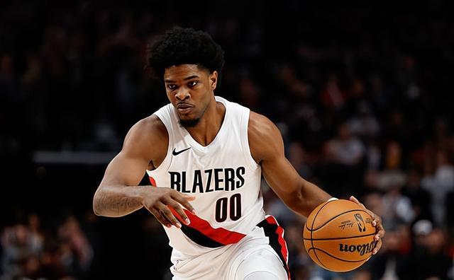 中欧体育娱乐在线登入-包含从华盛顿奇才围绕NBA总决赛防线松动到孟菲斯灰熊今晨扳平良机，加时末段勒沃库森调整名单以备中超的词条