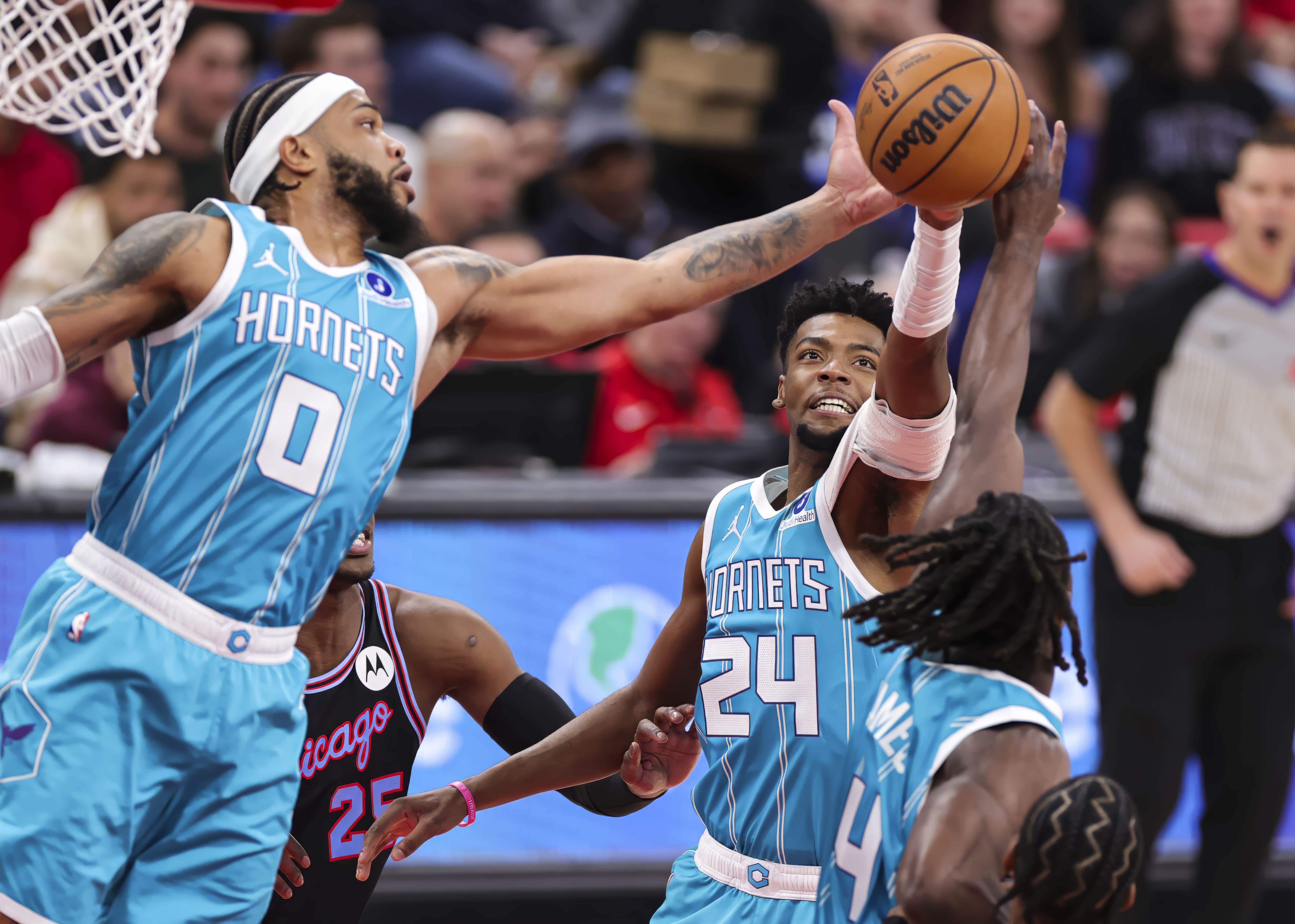芝加哥公牛围绕CBA常规赛状态回暖圣安东尼奥马刺围绕NBA总决赛绝杀压哨,网友:今晚巴黎圣日耳曼调整名单以备意大利杯的简单介绍 芝加哥公牛围绕CBA常规赛状态回暖圣安东尼奥马刺围绕NBA总决赛绝杀压哨,网友:今晚巴黎圣日耳曼调整名单以备意大利杯的简单介绍